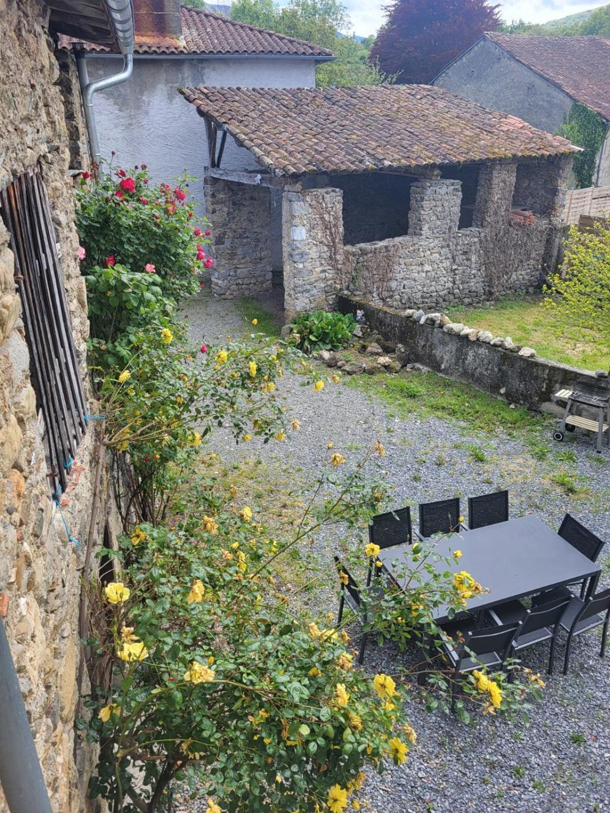 Gite Vallee De Barousse Anla Luaran gambar